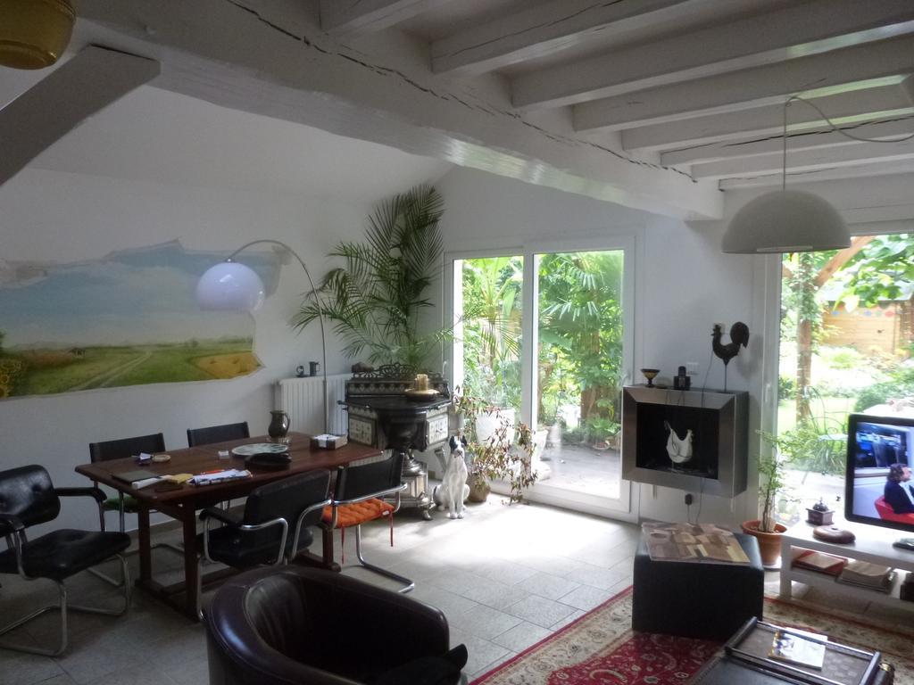 Chambre D'Hotes Rue Des Fougeres Bed & Breakfast Лувие Екстериор снимка