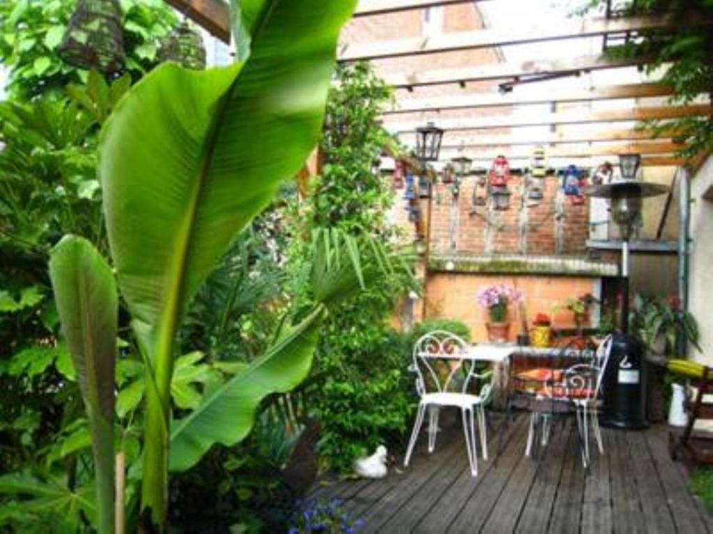 Chambre D'Hotes Rue Des Fougeres Bed & Breakfast Лувие Екстериор снимка